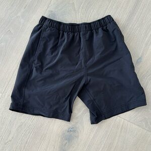 Men’s Oliver’s black workout shorts (size M)